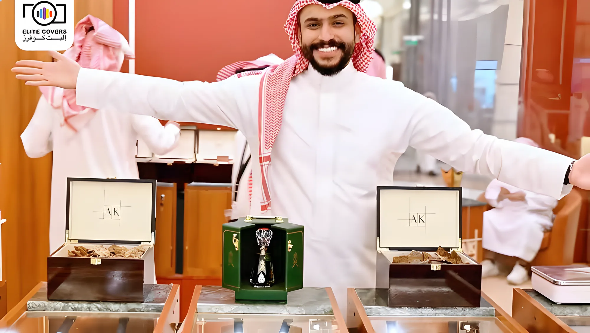 مقدم في جناح عطور