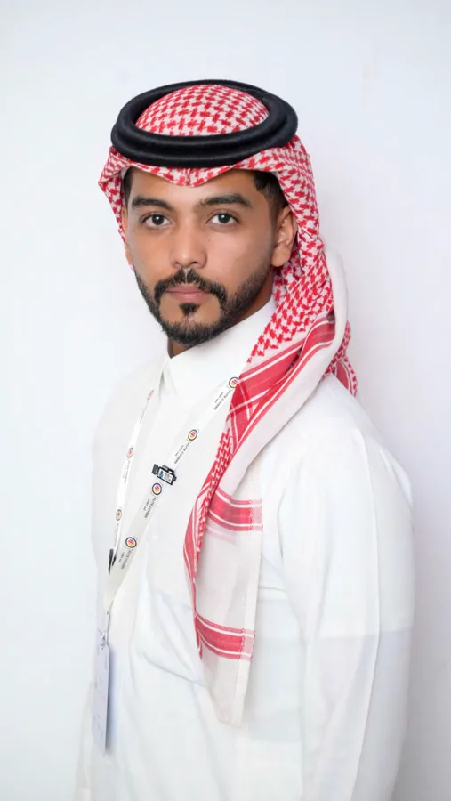 سعود خميس